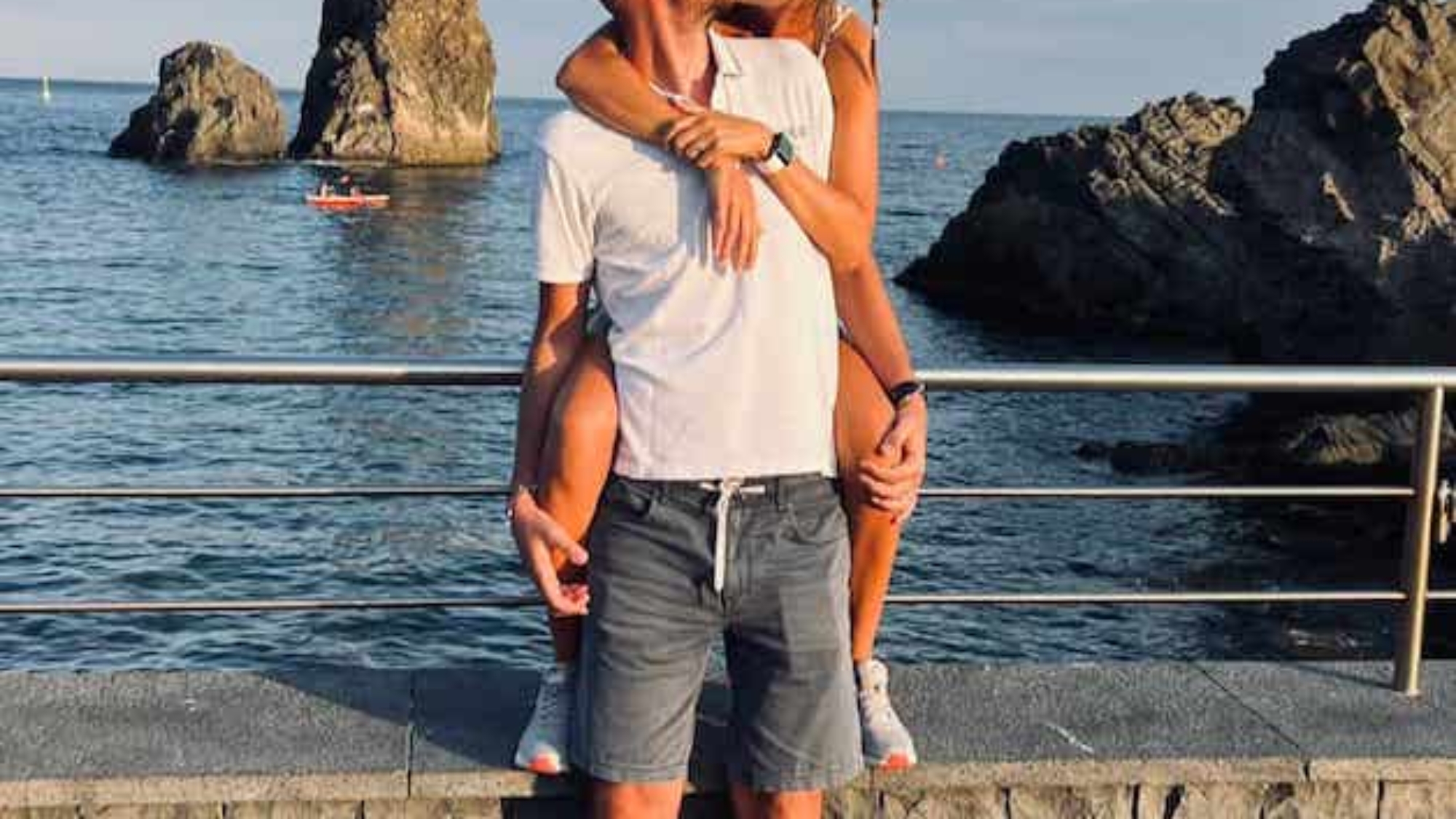 Copertina Reel - Due borghi siciliani: Aci Trezza ed Aci Castello